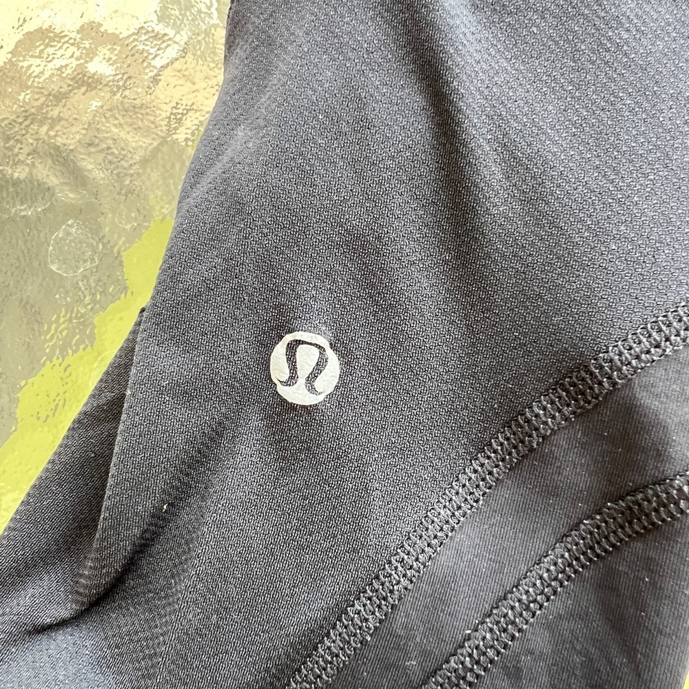 Women’s Lululemon Run: Sun Sprinter Crop Leggings Pink/Purple Size 6 - Picture 6 of 7